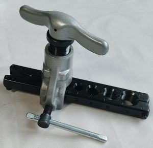 Kонусна дъска CT-808A с ексцентрик, в картонена кутия. 1/4- 3/4